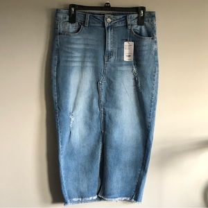 Suzanne Betro Denim Skirt Women’s Size 10 NWT